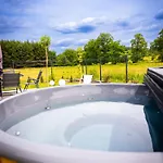 Stodoly Pod Gajem Z Balia I Sauna Chalet