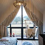 Stodoly Pod Gajem Z Balia I Sauna Chalet *